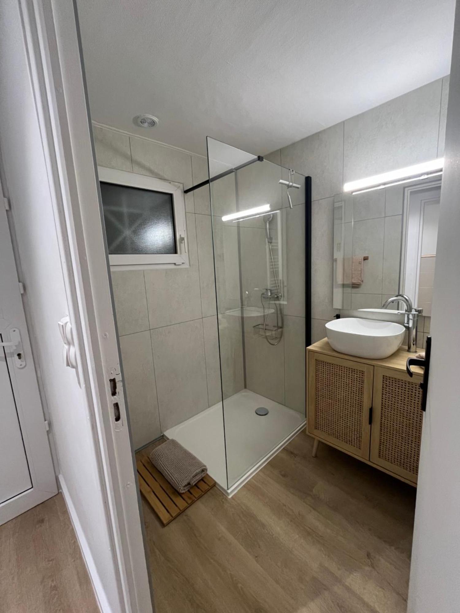 Jolie Maison De Coron Lens Eksteriør billede